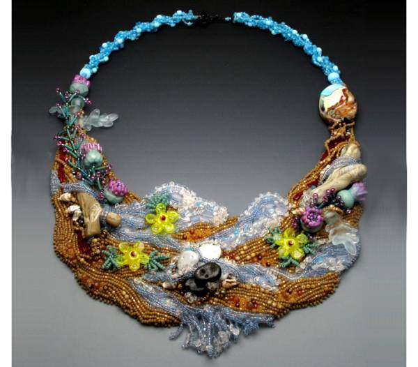 Two Sues, Two Great Lakes, "Water All Around Us," Susan Schwartzenberger, designer, Susan Matych-Hager, lampworker, 2009